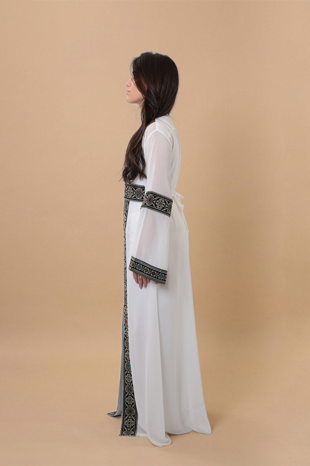 Ishtar — Damascus Rose Tatreez Abaya | White