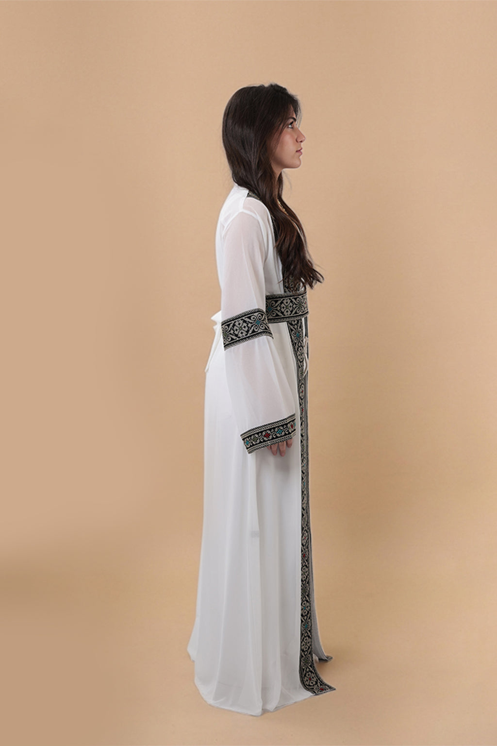 Ishtar — Damascus Rose Tatreez Abaya | White