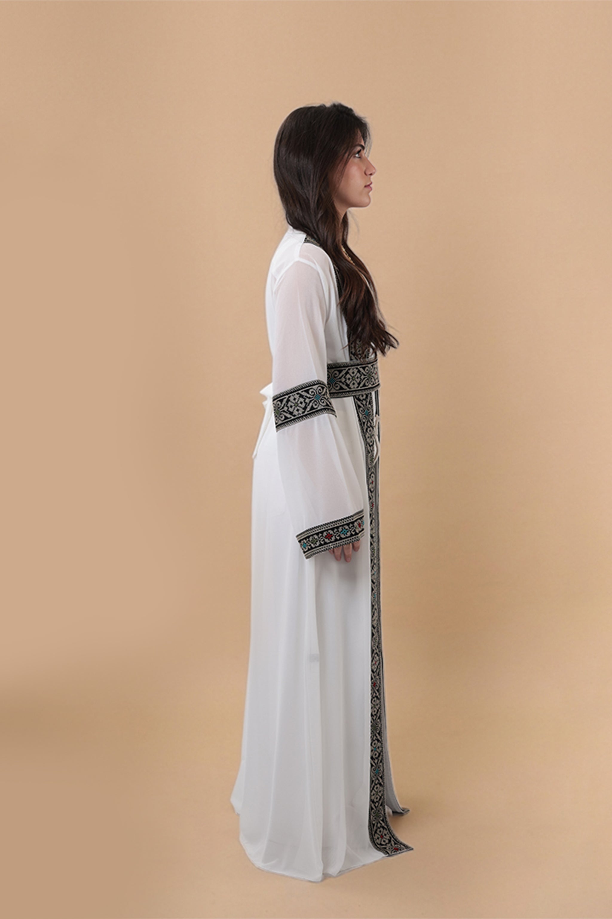 Ishtar — Damascus Rose Tatreez Abaya | White
