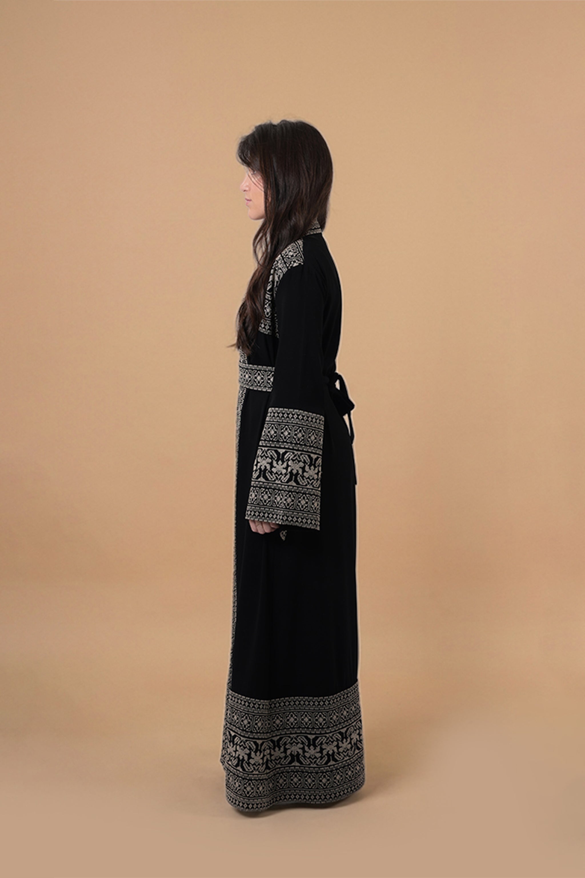 Shahrazad — Damascus Mosaic Tatreez Abaya | Black