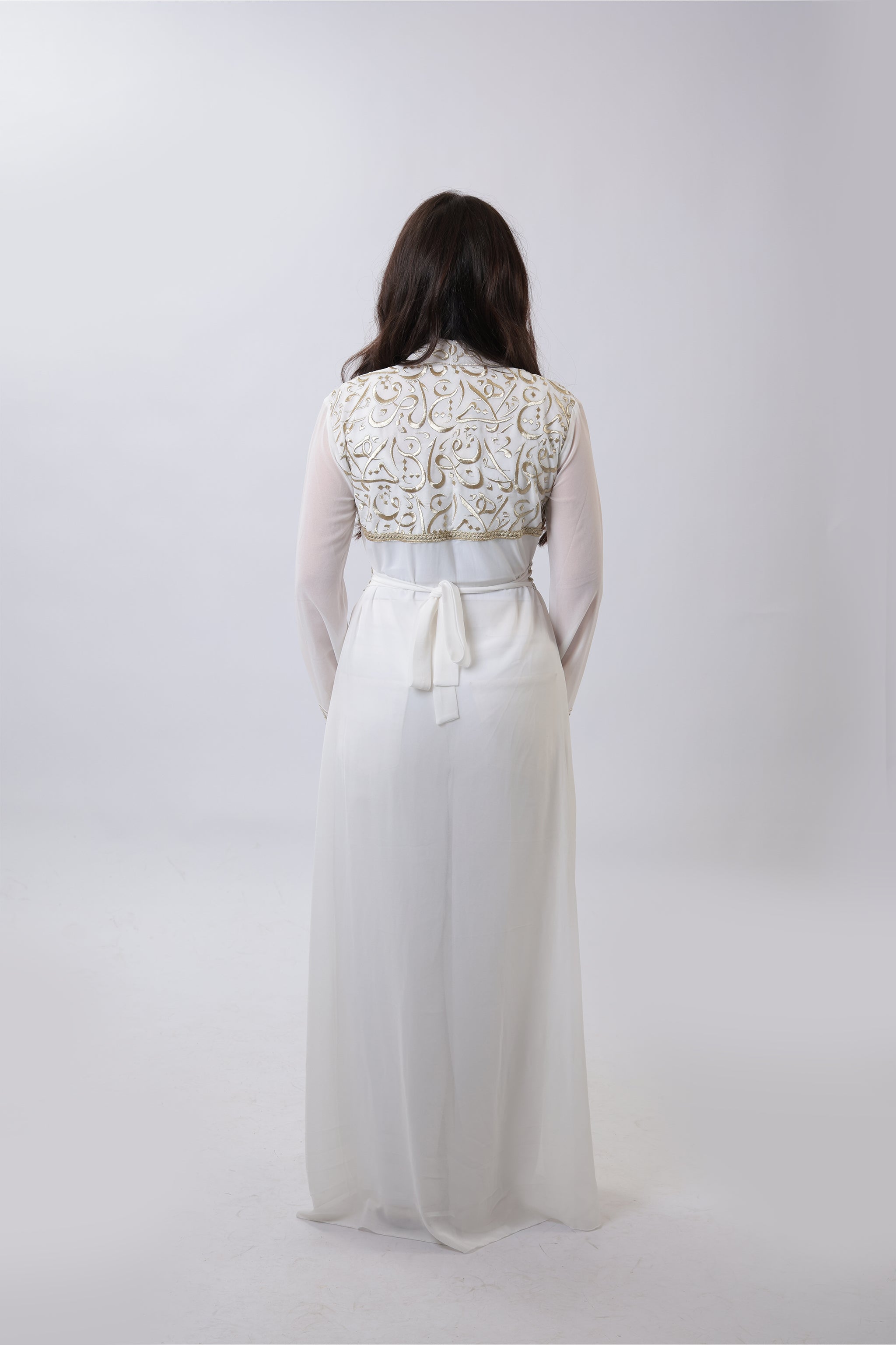 Wallada — Arabic Calligraphy Tatreez Abaya | White