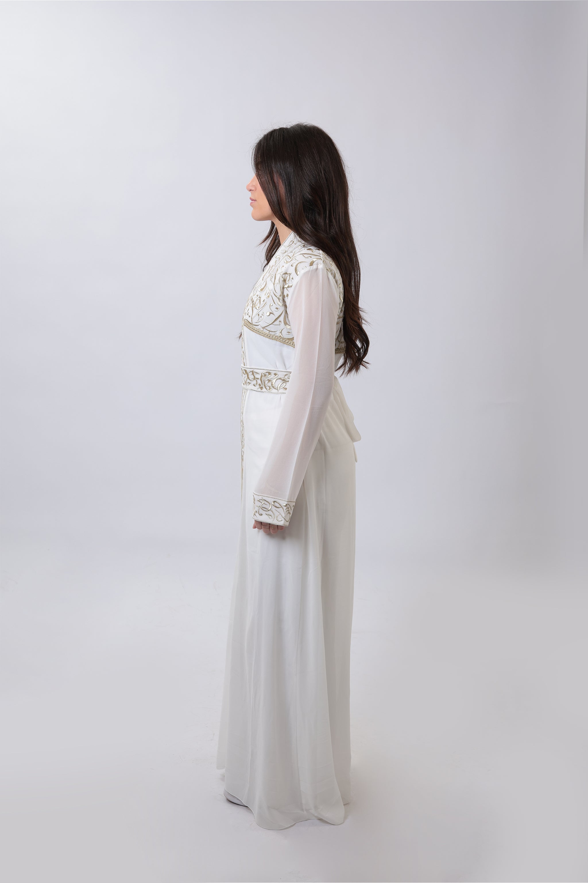 Wallada — Arabic Calligraphy Tatreez Abaya | White