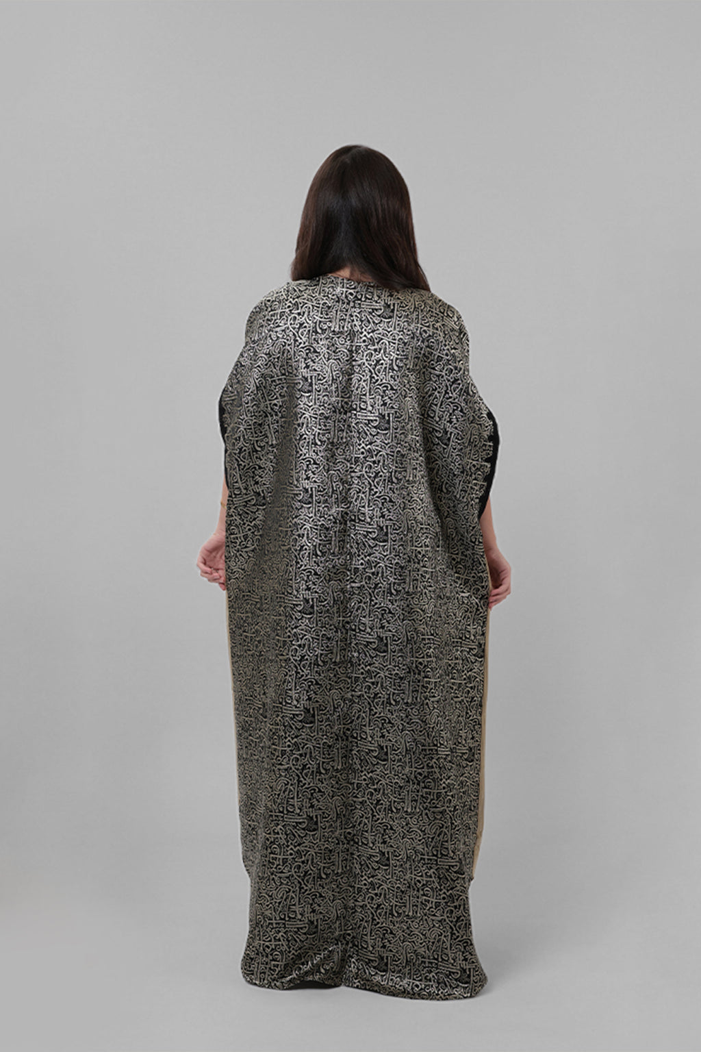 Zenobia — Damascus Sayeh & Arabic Calligraphy Abaya | Black & Gold