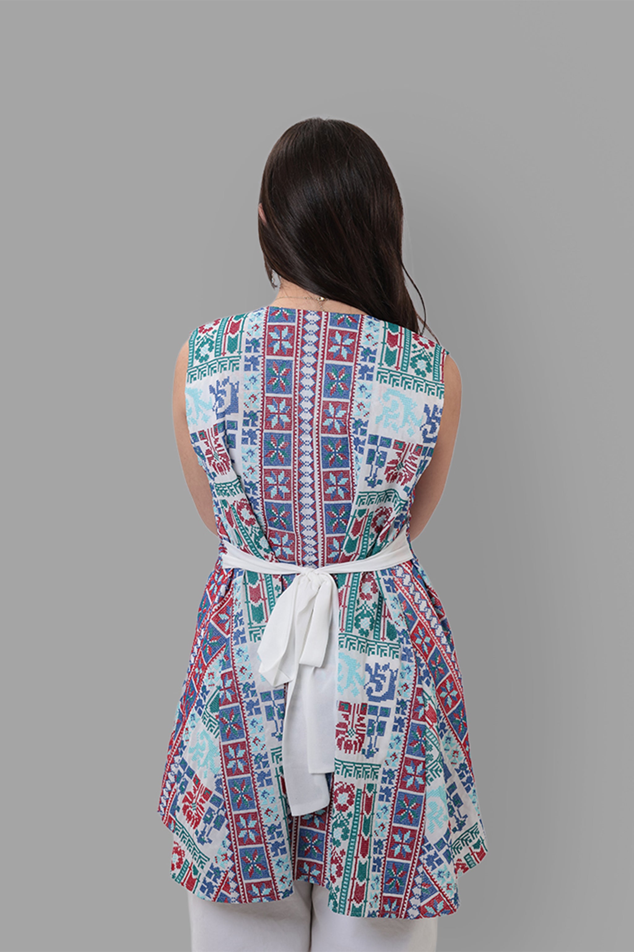 Zanbaq — Garden Tatreez Blue & White Jacket / Shawl
